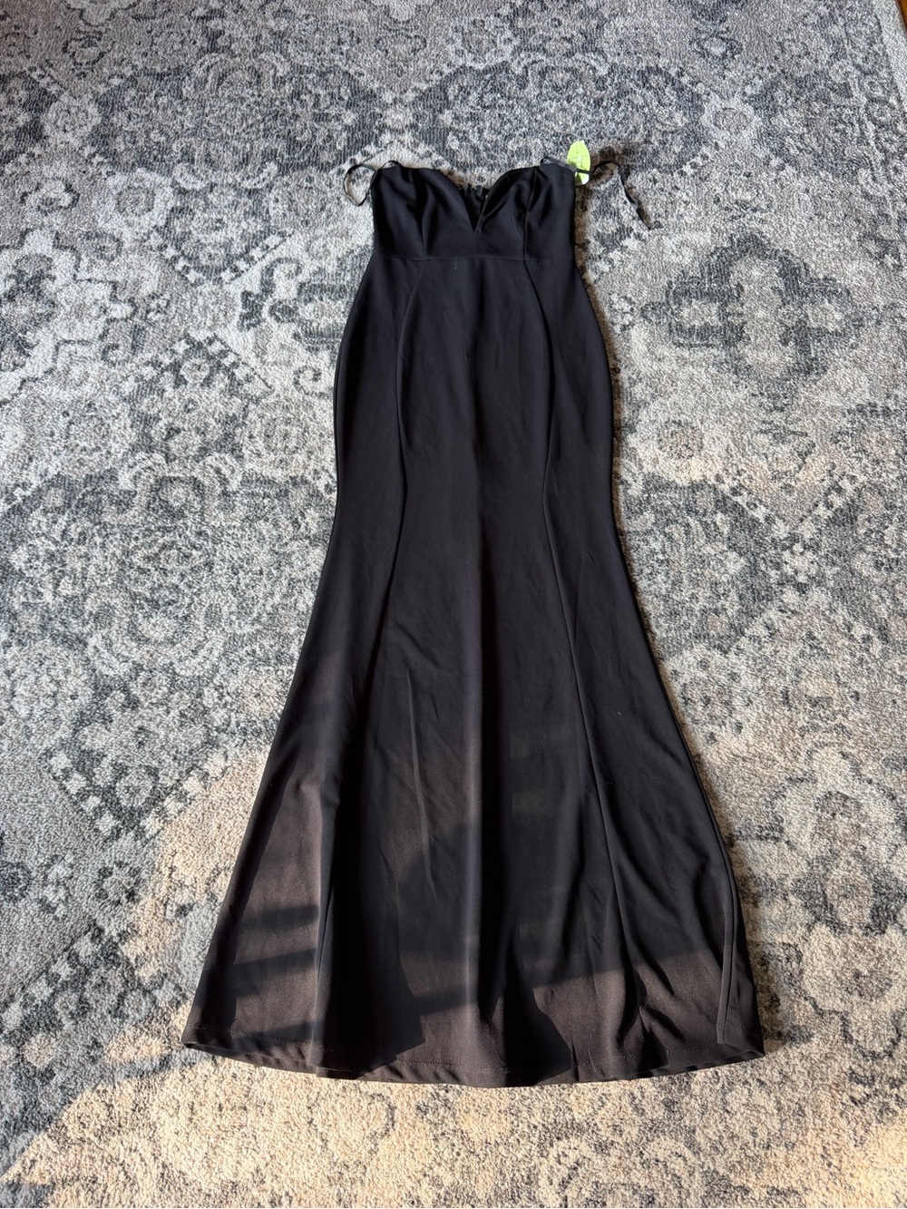 NWT Windsor Black Strapless Evening Dress